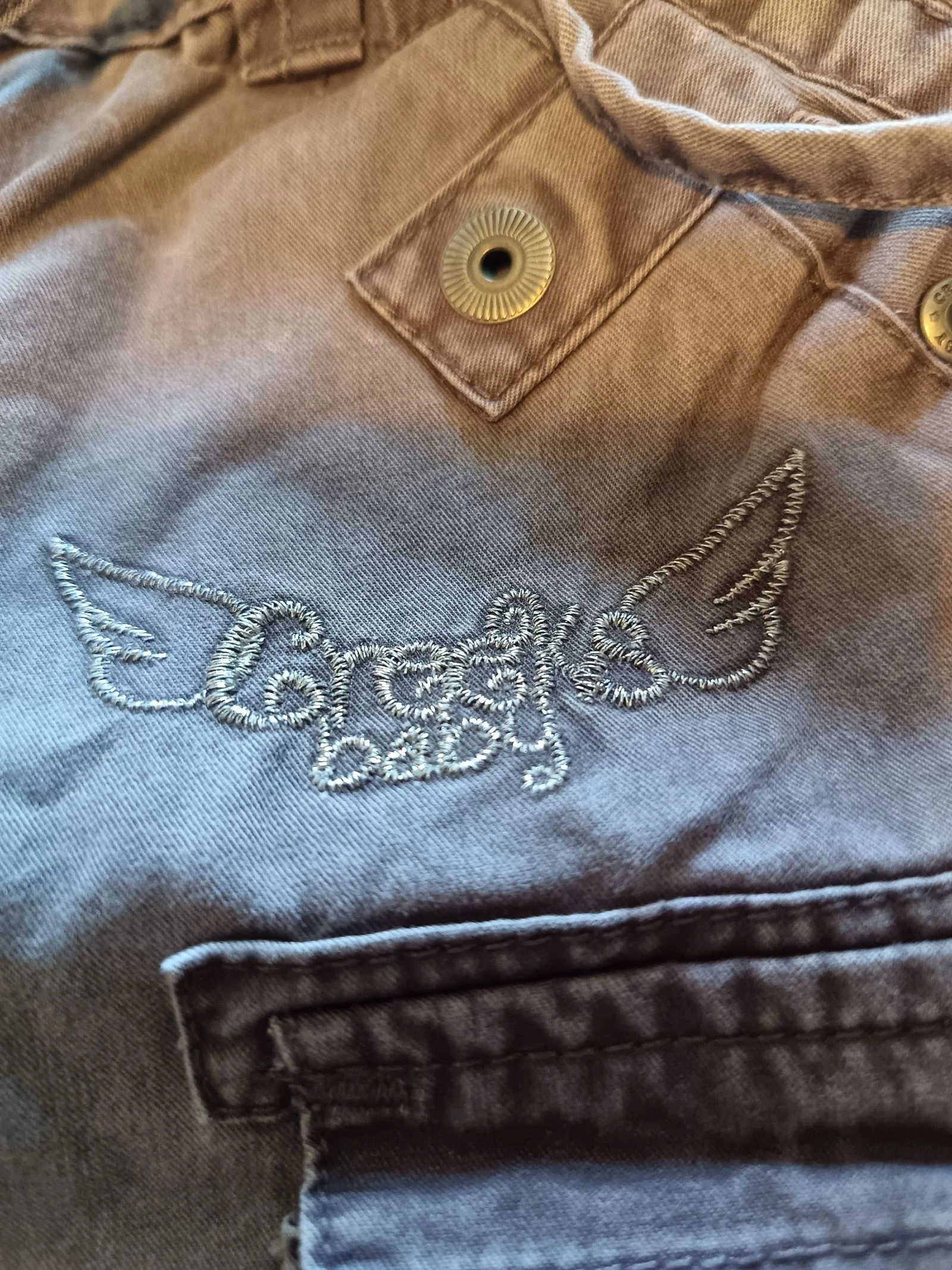 Como nuevo Pantalón Cargo Creeks Baby Gris Violeta 24 Meses – photo 10